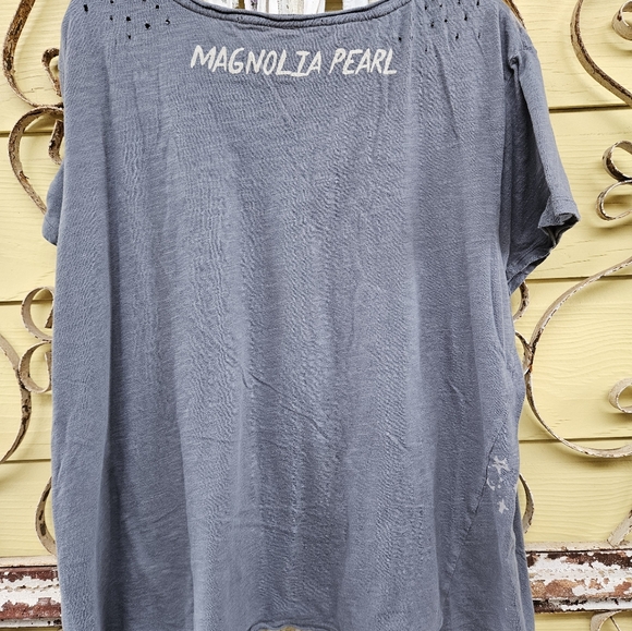 Magnolia Pearl T-shirt Stars Moon - Picture 3 of 6